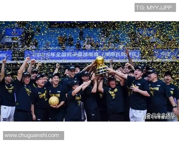 CBA热身赛聚焦辽宁对阵四川球迷期待精彩对决与新赛季展望